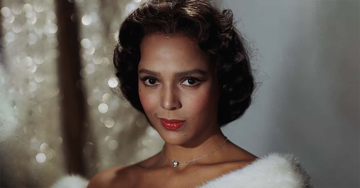 Tragic Facts About Dorothy Dandridge, Hollywood's Fallen Star