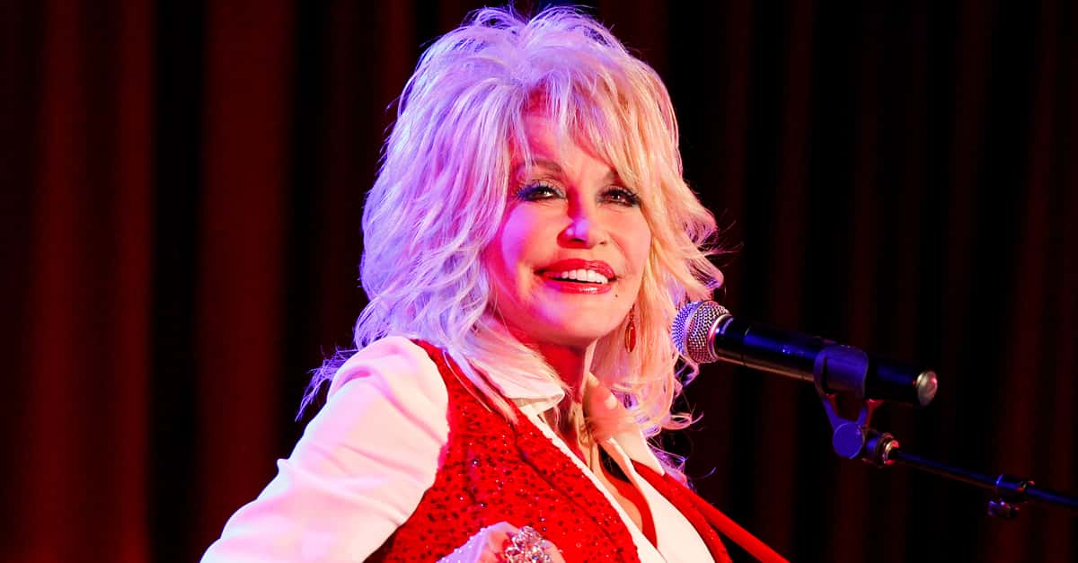 Down-To-Earth Facts About Dolly Parton, The Queen Of Country