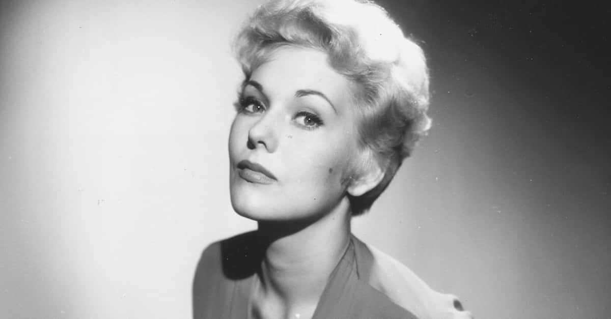 Defiant Facts About Kim Novak, The Hitchcock Blonde