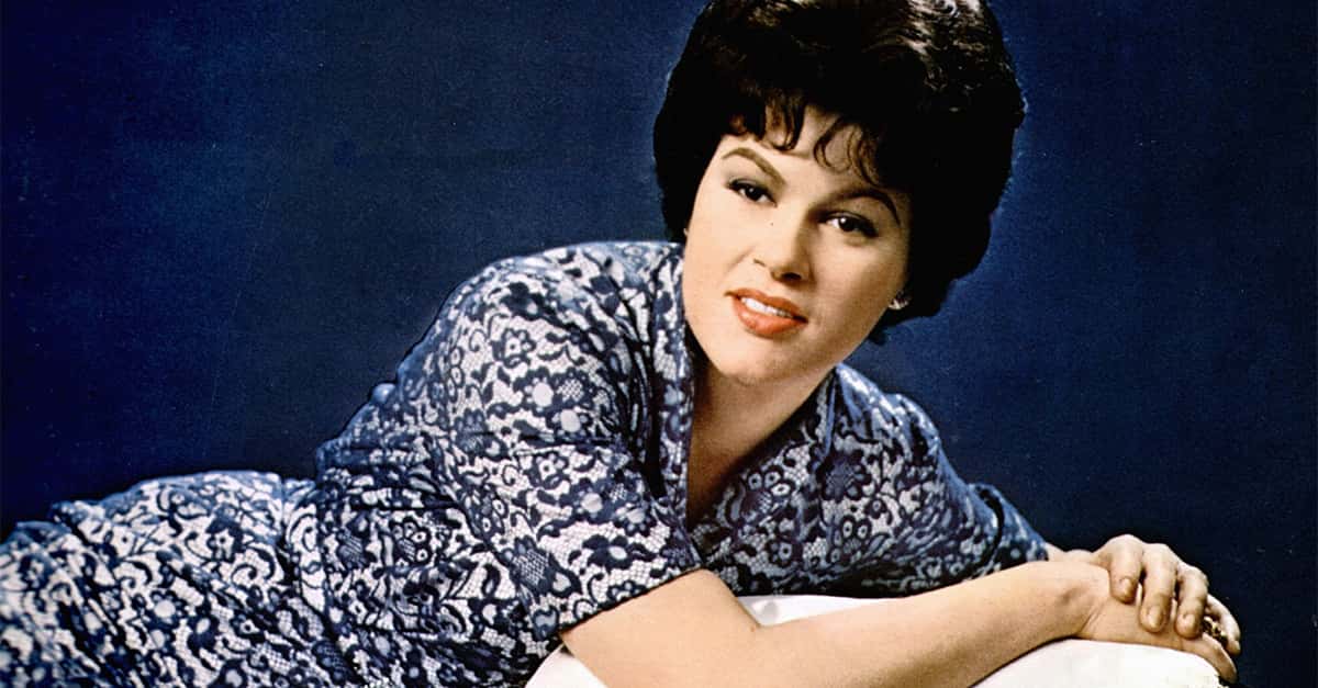 Crazy Facts About Patsy Cline, The Original Queen Of Country