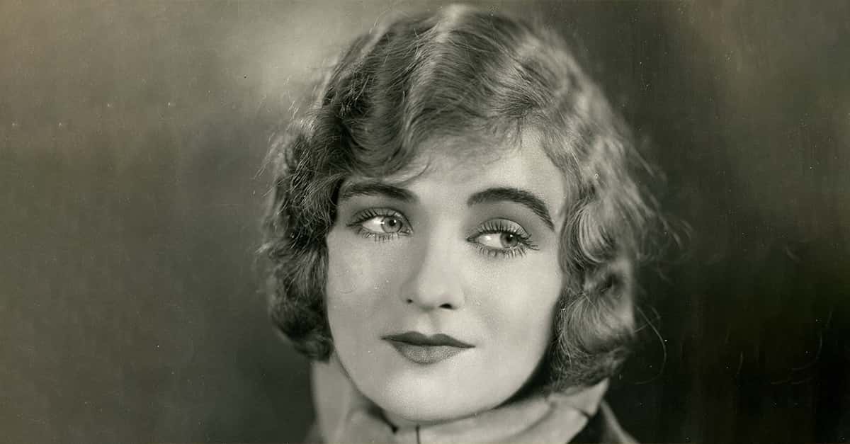Wily Facts About Constance Bennett, The Hollywood Fox
