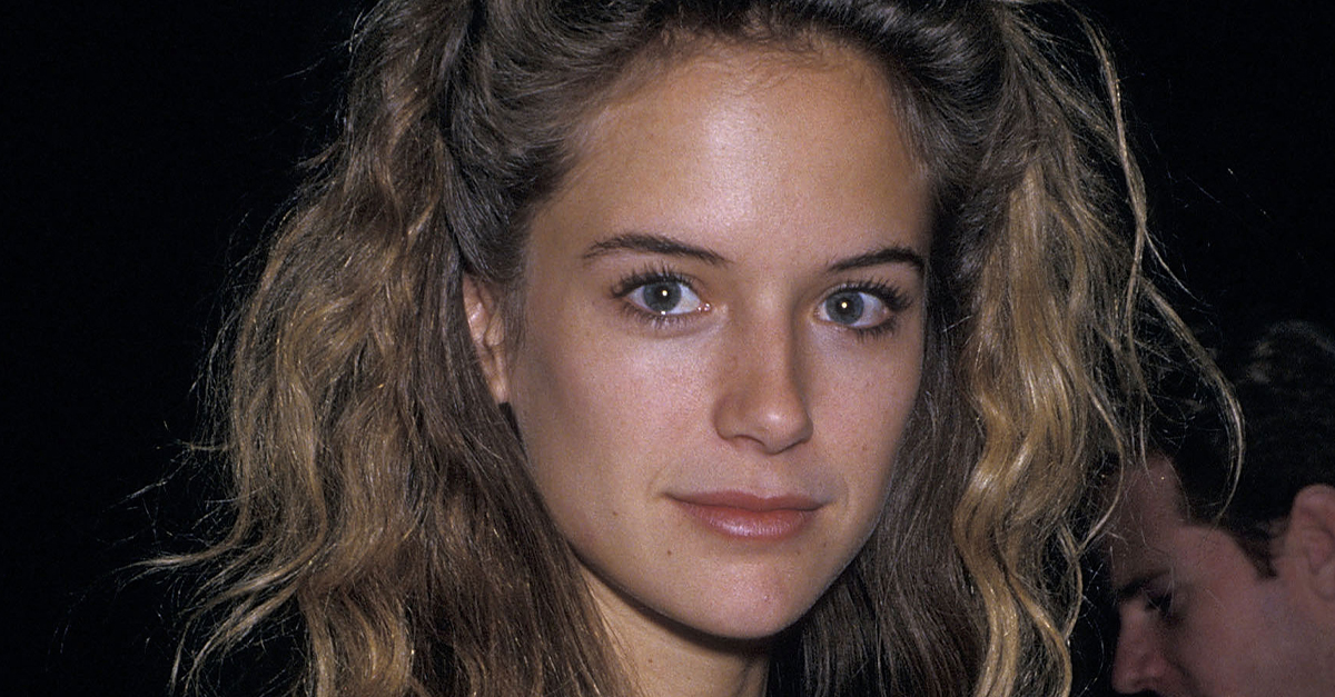 Sunny And Sad Facts About Kelly Preston, The Aloha Actress