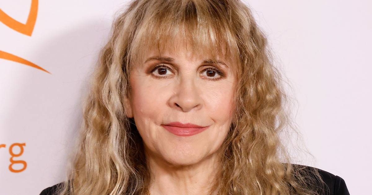 When Stevie Nicks chose sobriety, it cost her friends, lovers, and years—but it saved her voice and career.