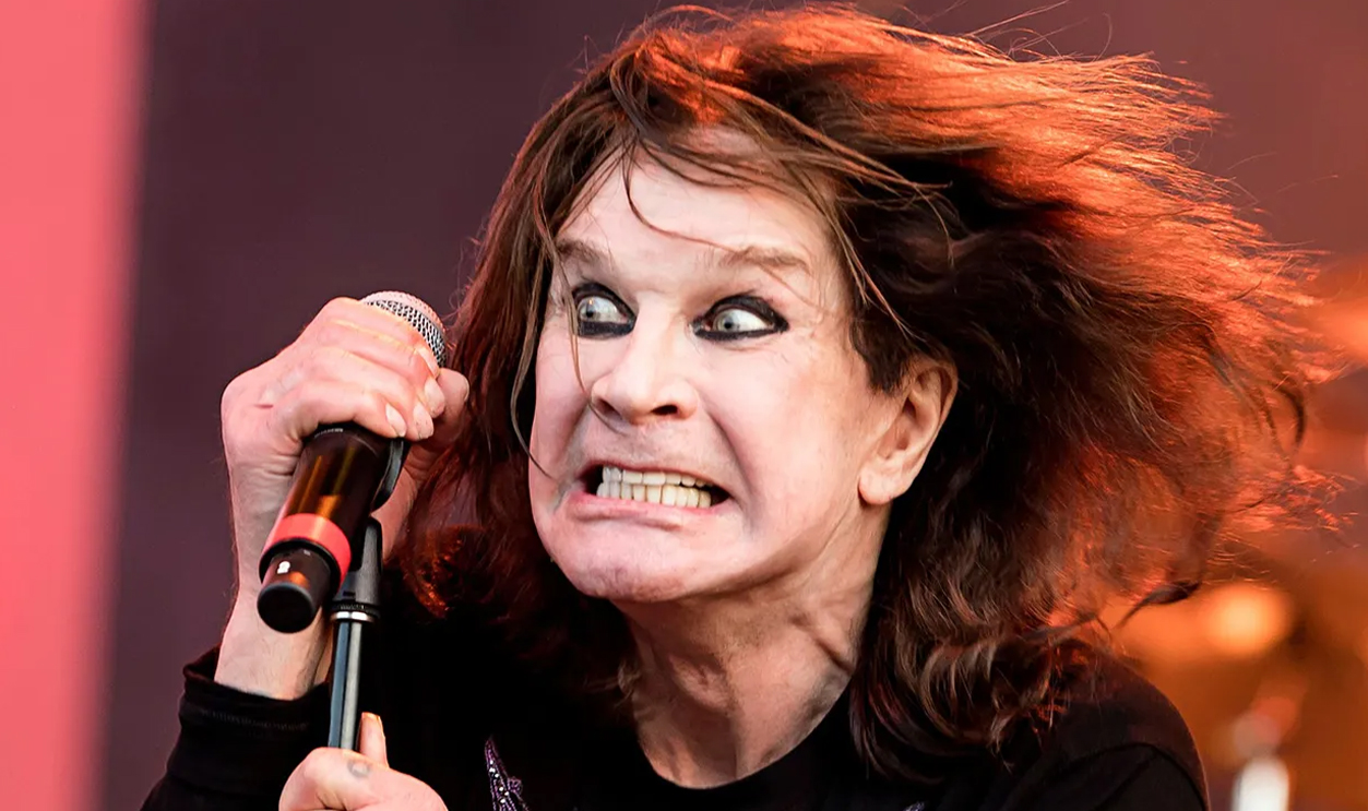 The Most Iconic Frontmen And Frontwomen Ever