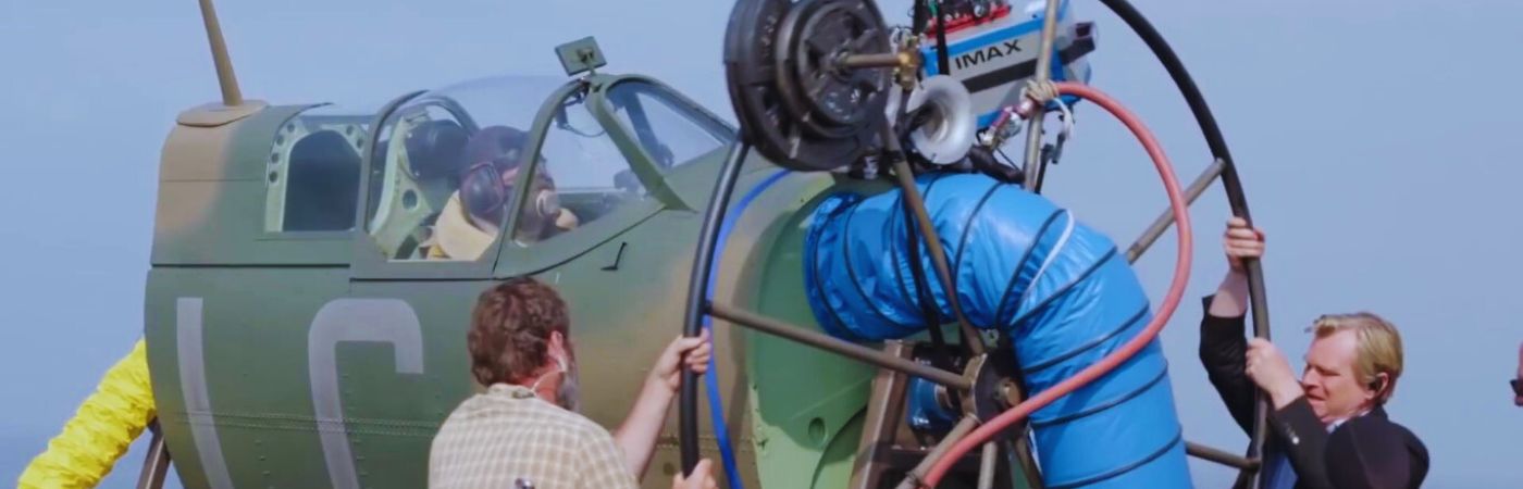 A Look Behind The Scenes Of Beloved Films (Rarely Seen Set Photos)