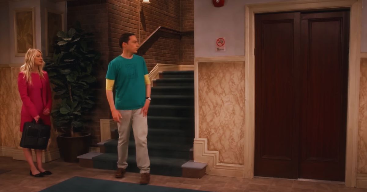 Big Blunders In Iconic Shows That Slipped Past Editors