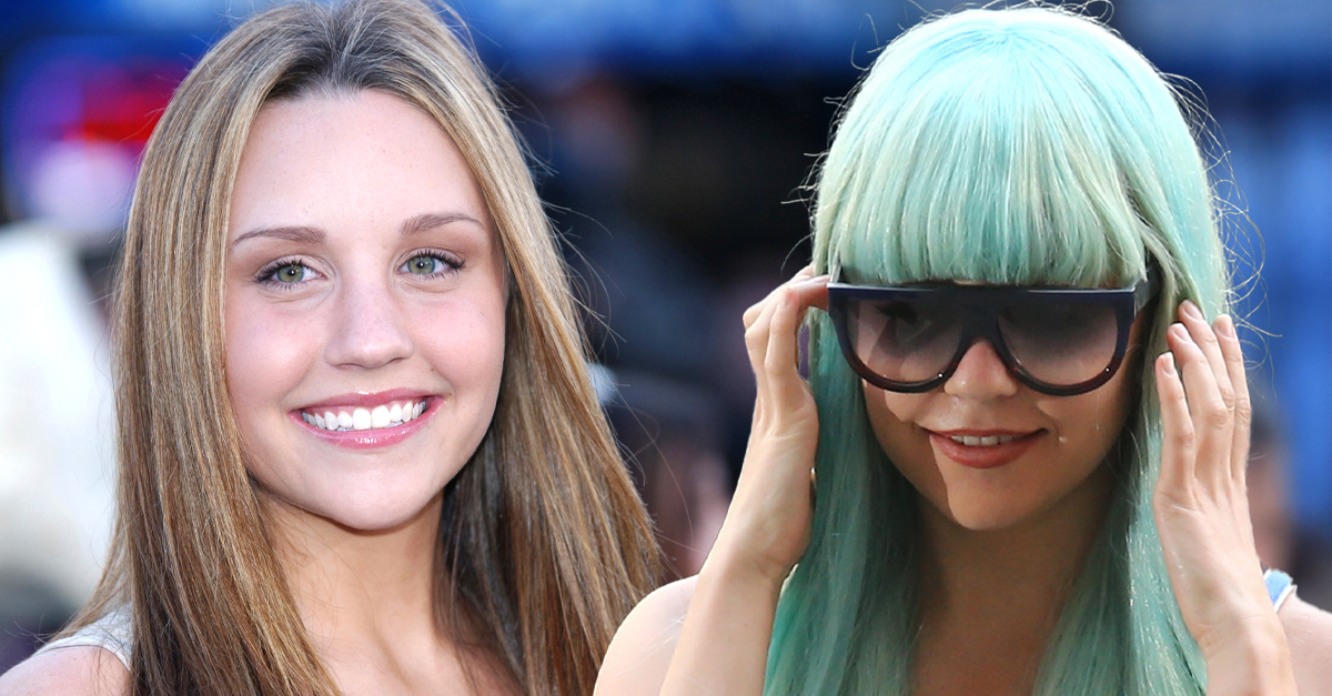 amanda bynes young and smiling with amanda bynes with blue hair and sunglasses