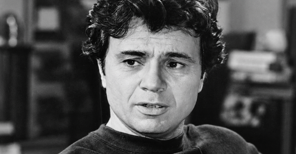 Publicity photo of Robert Blake from the ABC detective television series Baretta.