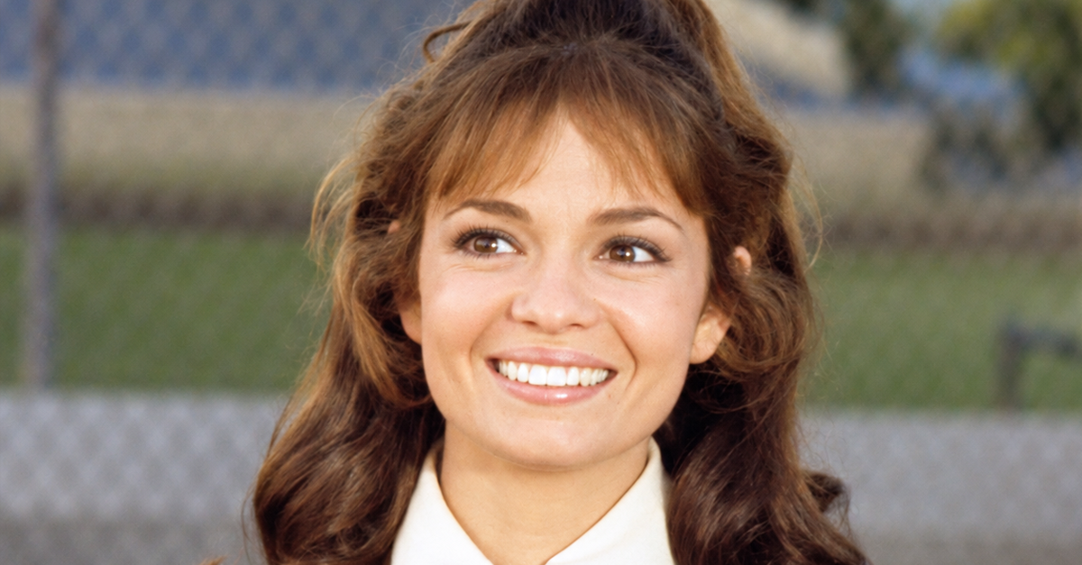 Screenshot of Karen Valentine as student teacher Miss Alice Johnson in Room 222 (1969-1974)