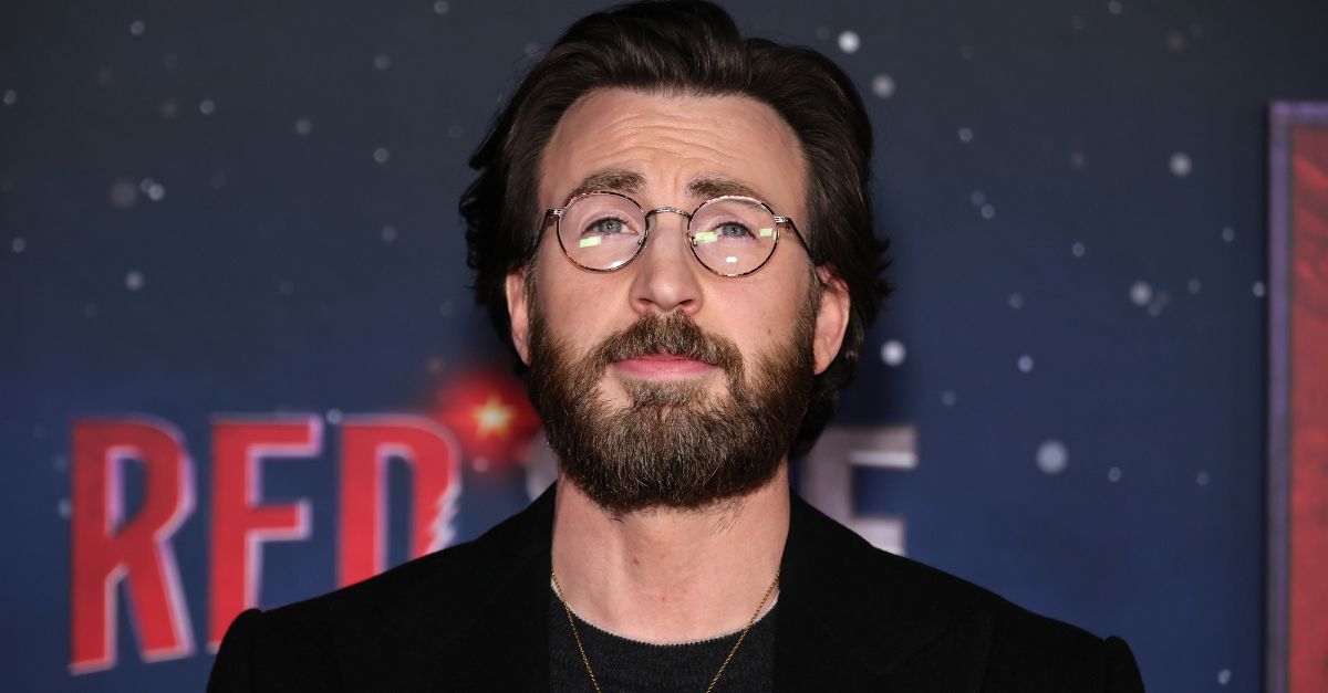 Amazon MGM Studios' "Red One" New York Premiere NEW YORK, NEW YORK - NOVEMBER 11: Chris Evans attends the premiere of Amazon MGM Studios' "Red One" at Alice Tully Hall, Lincoln Center on November 11, 2024 in New York City.