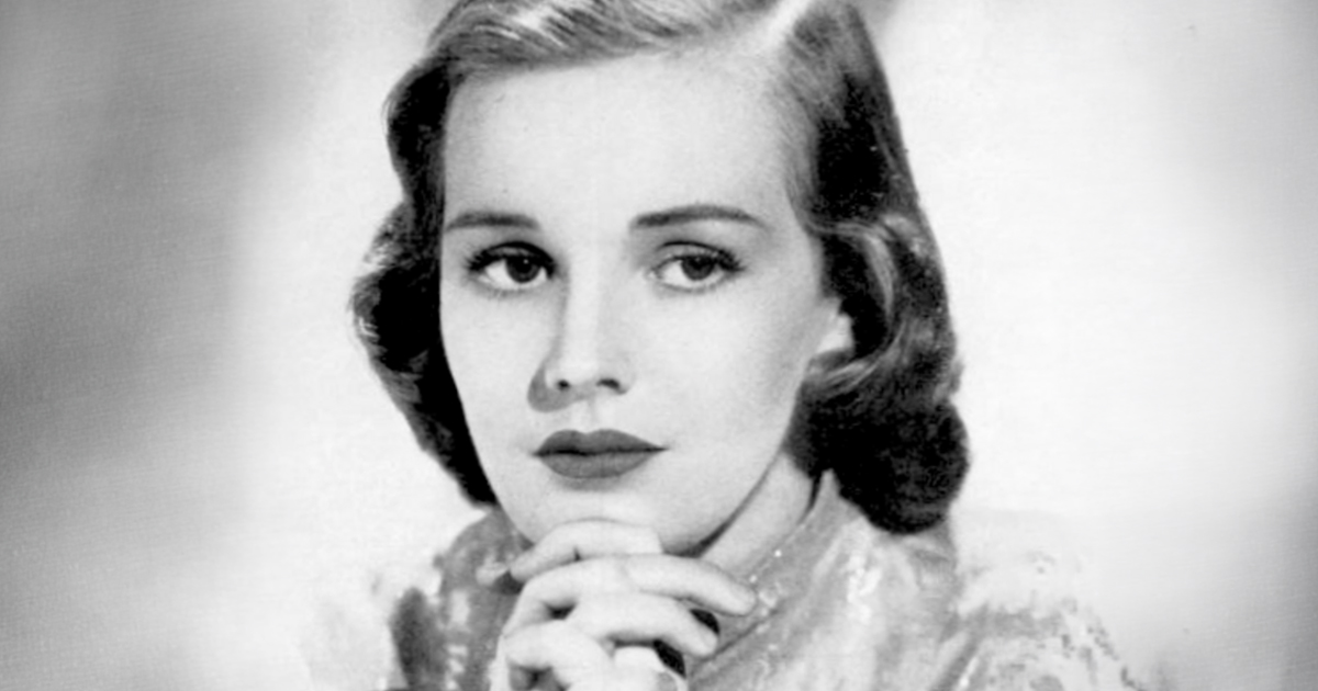 Black and white portrait of actress Frances Farmer
