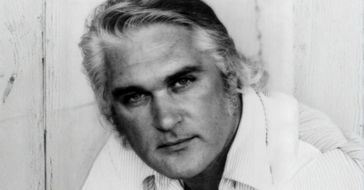 Photo of country western musician and vocalist Charlie Rich.