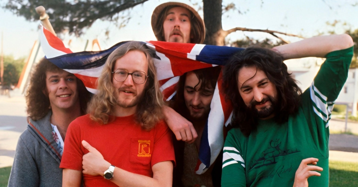 Supertramp, group portrait 1977