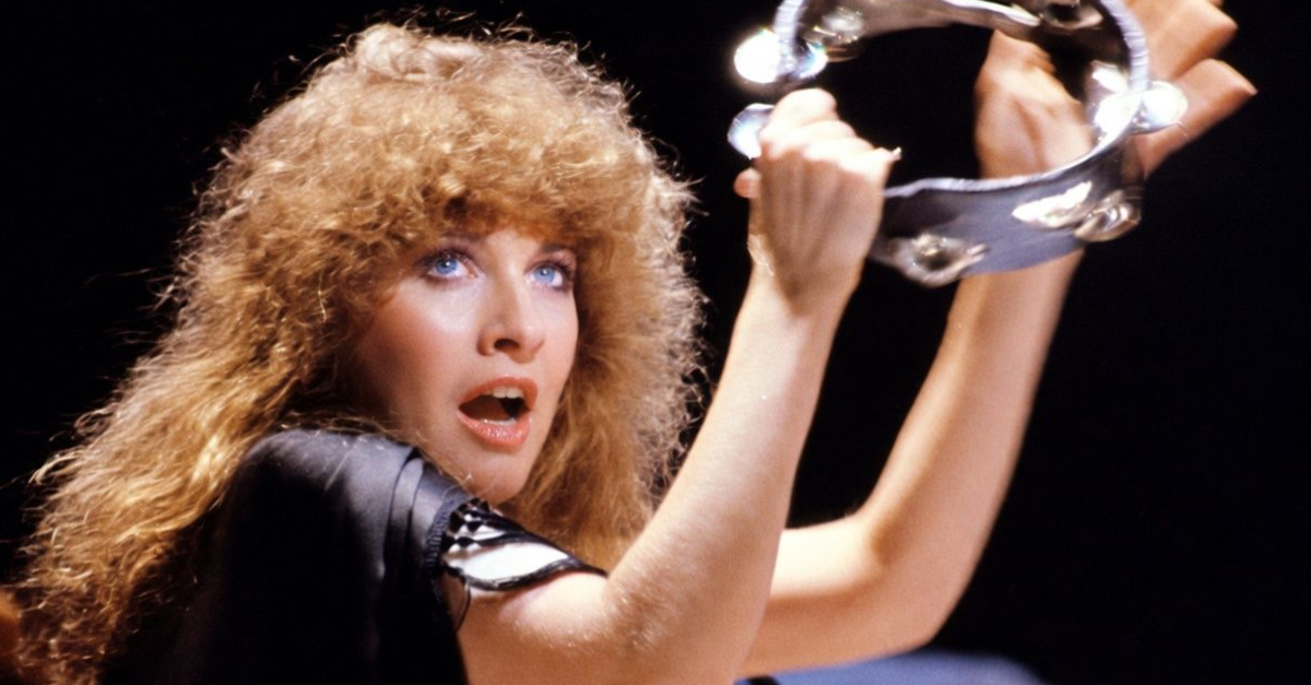Stevie Nicks performs onstage at the Los Angeles Forum
