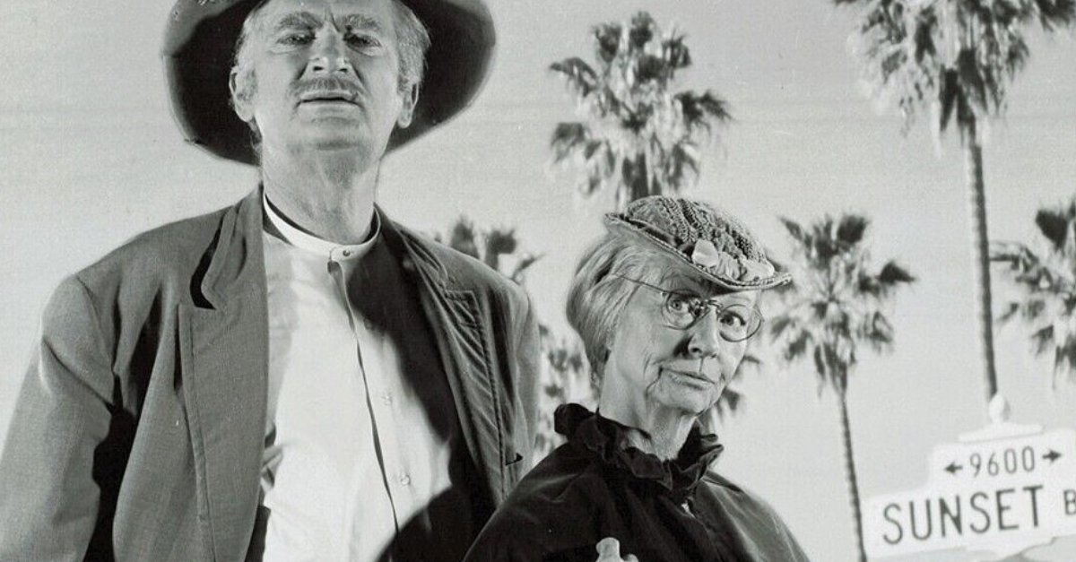 Actors Buddy Ebsen and Irene Ryan
