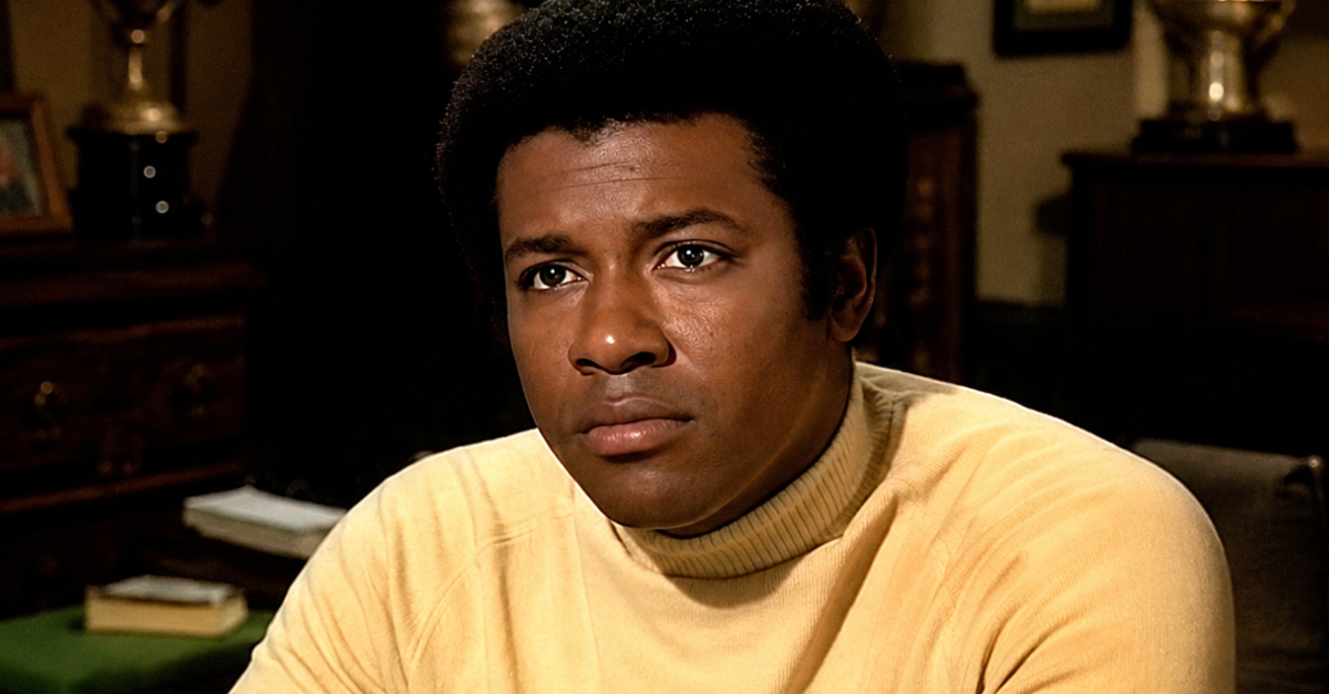 Screenshot from Ironside (1967)