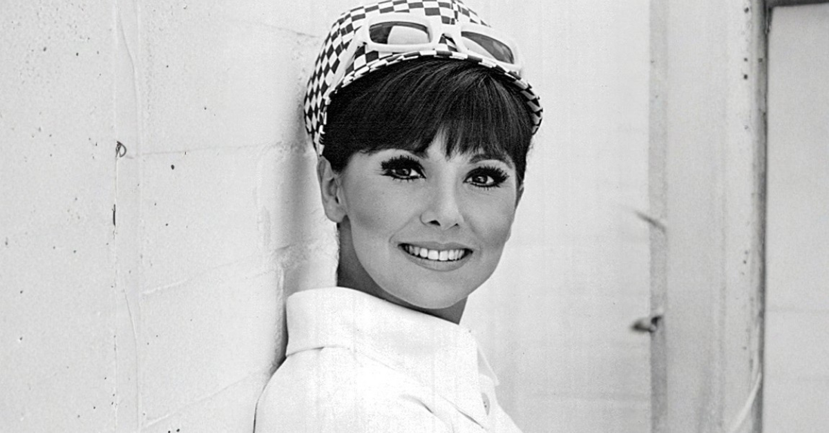 Publicity photo of Marlo Thomas