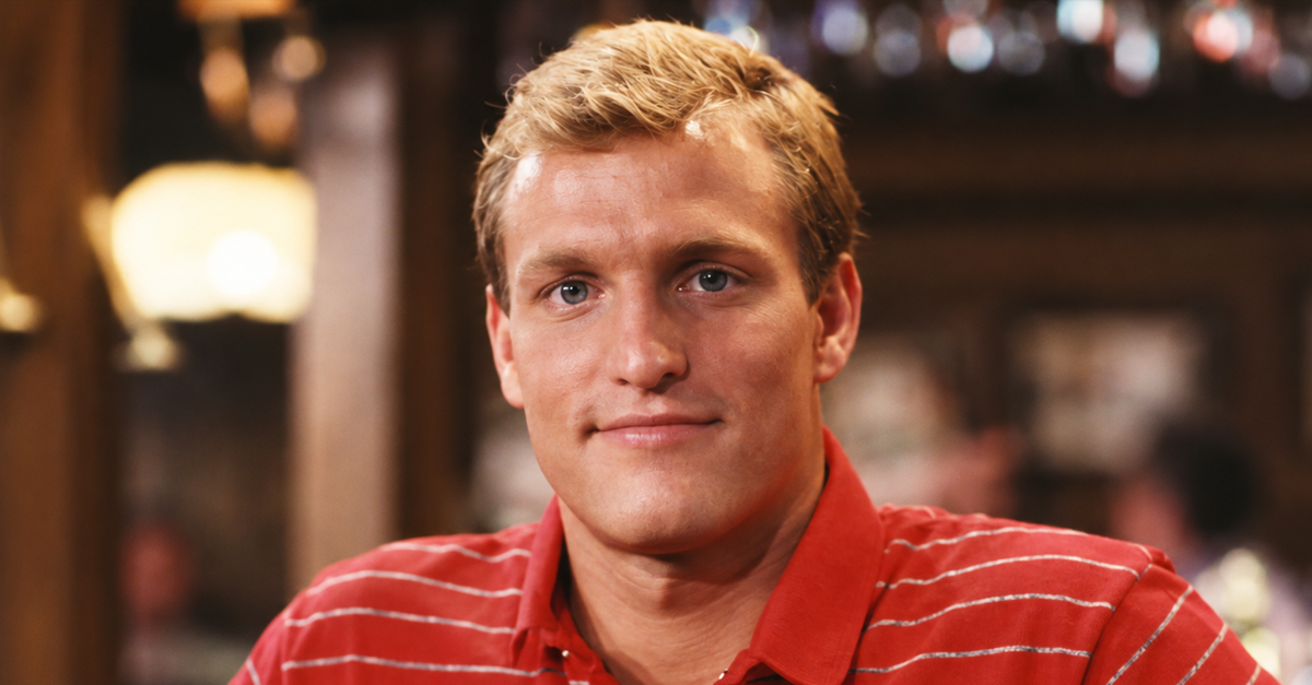 Screenshot of Woody Harrelson as bartender Woody Boyd on Cheers (1982-1993)