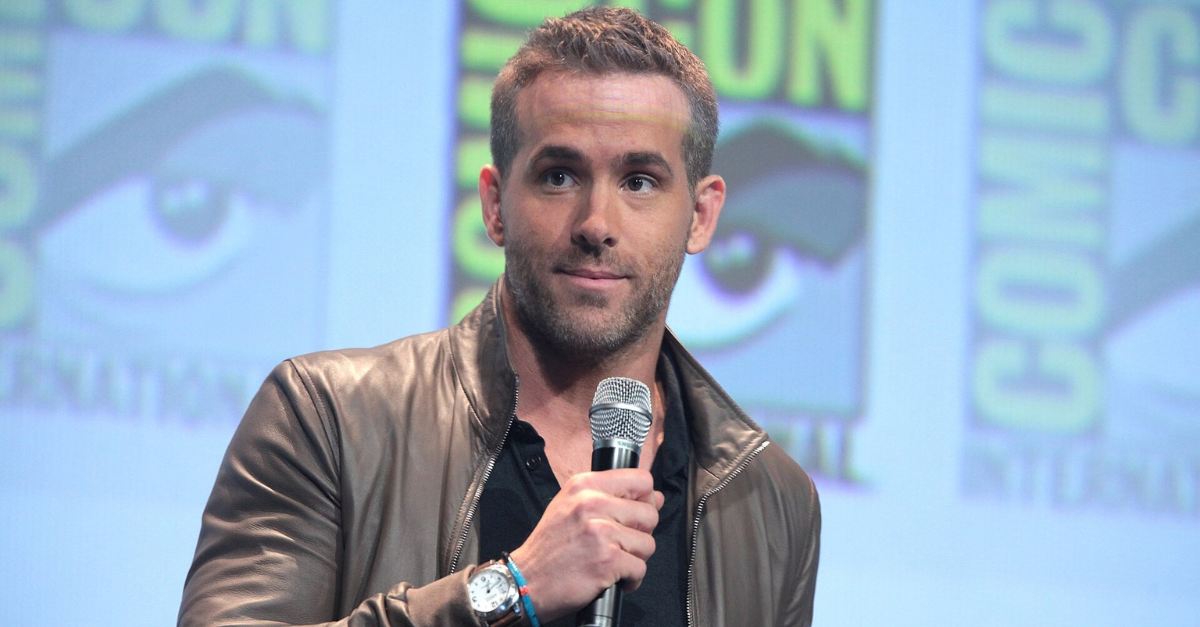 Ryan Reynolds speaking at the 2015 San Diego Comic Con International