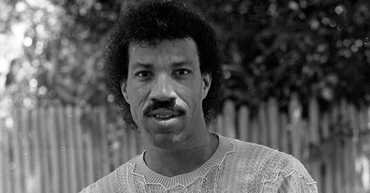 singer Lionel Richie