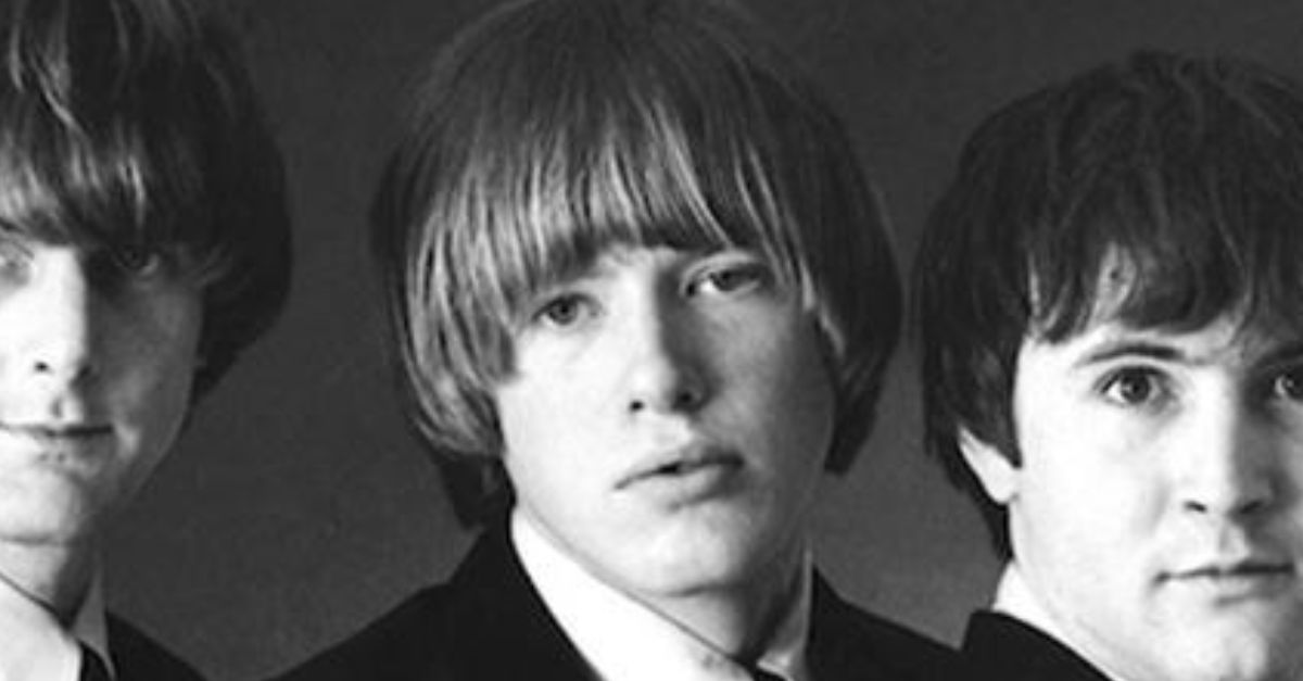 American rock band the Byrds in early 1965. Personnel from left to right: Chris Hillman (bass), Gene Clark (vocals, tambourine, guitar), Roger McGuinn (12-string guitar, vocals), Michael Clarke (drums) and David Crosby (rhythm guitar, vocals)